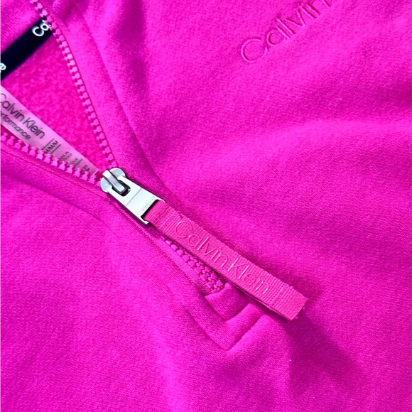 Calvin Klein Performance Hot Pink Cropped 1/4 Zip - Picture 8 of 14